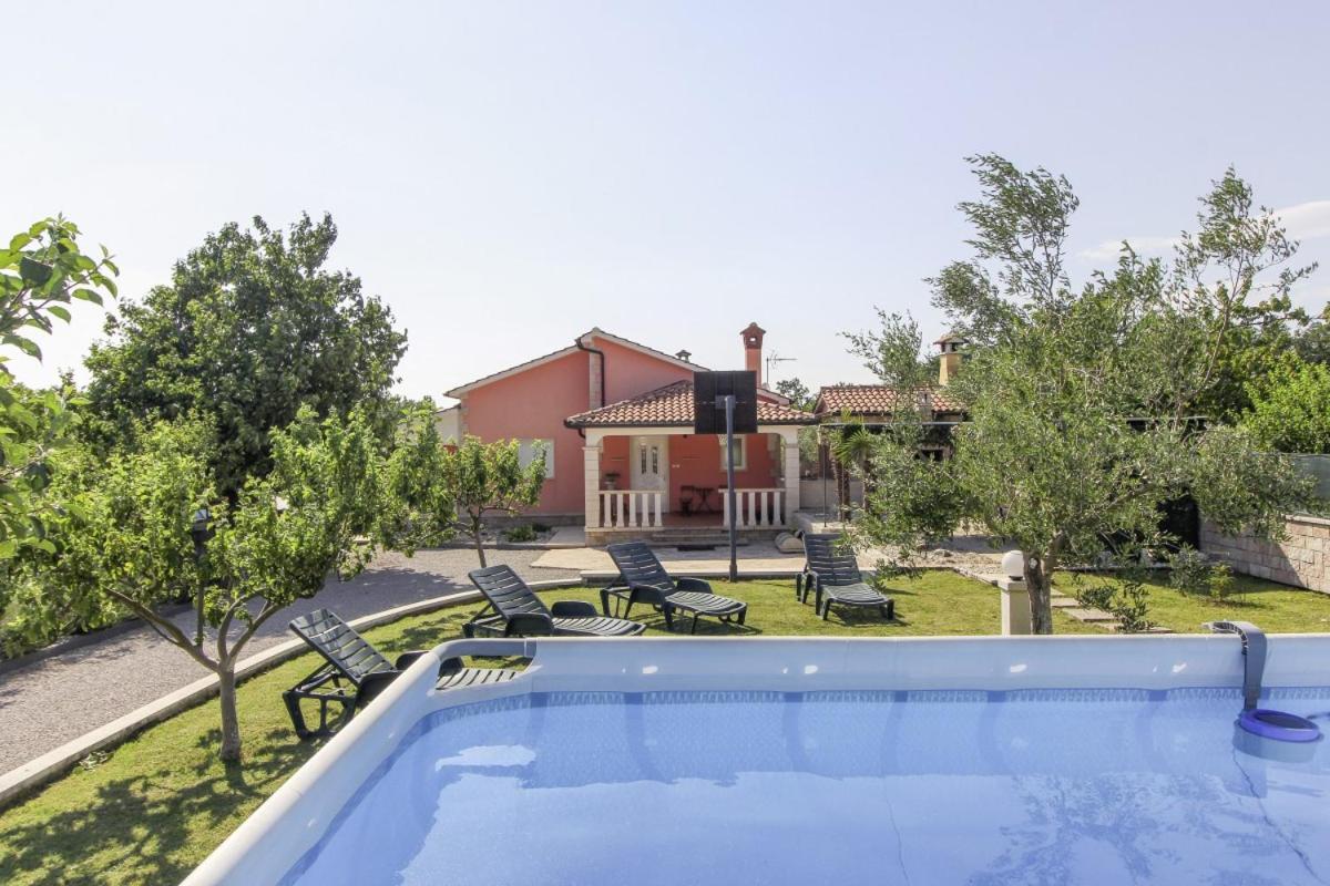 Linda In Lovrinici Villa Pazin Exterior photo